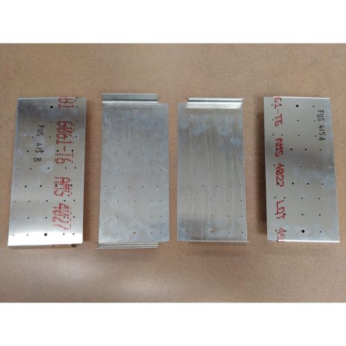 Bulkhead FUS0415A & B have same punch but different bends